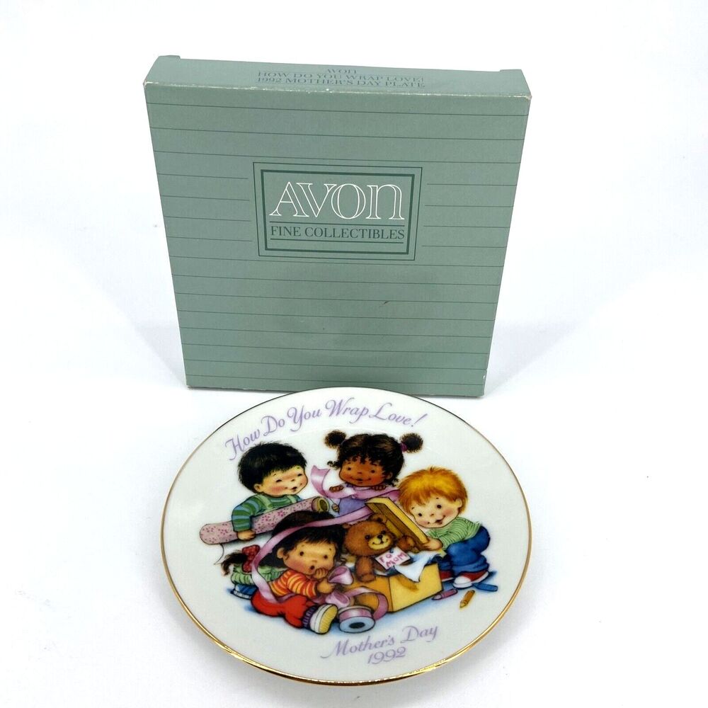 Mothers Day Plate Avon 1992 Porcelain 22K Gold Trim How Do You Wrap Love Japan